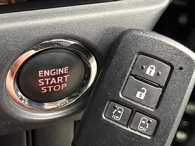 TOYOTA NOAH 2017 Image 31