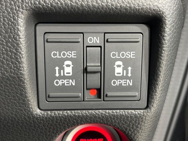 HONDA N BOX CUSTOM 4WD 2021 Image 31