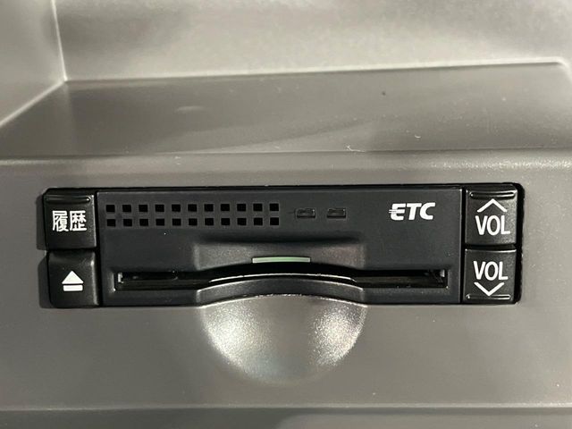 TOYOTA ESTIMA 2012 Image 31