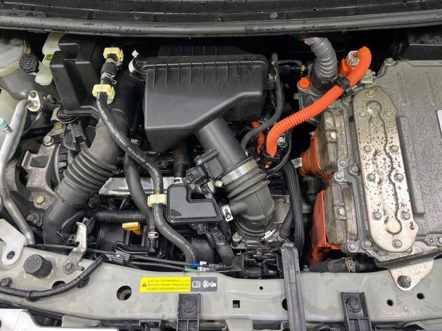 NISSAN NOTE 2017 Image 31