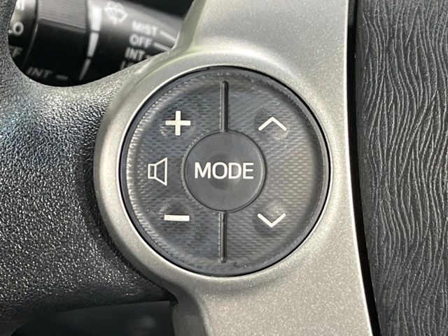 TOYOTA AQUA 2013 Image 31