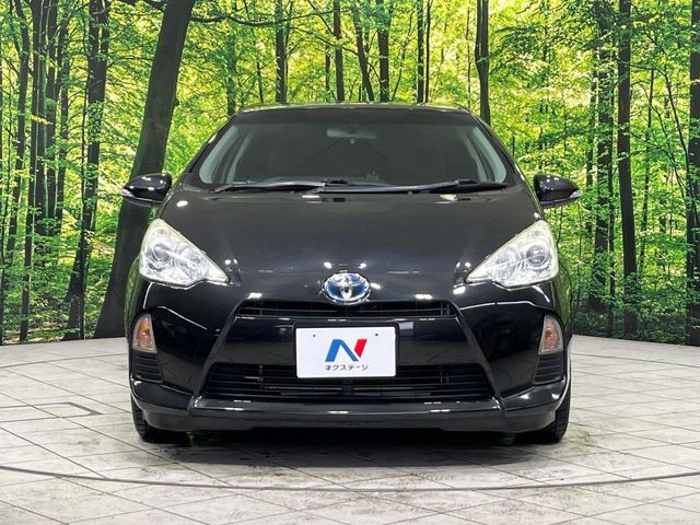 TOYOTA AQUA 2013 Image 31