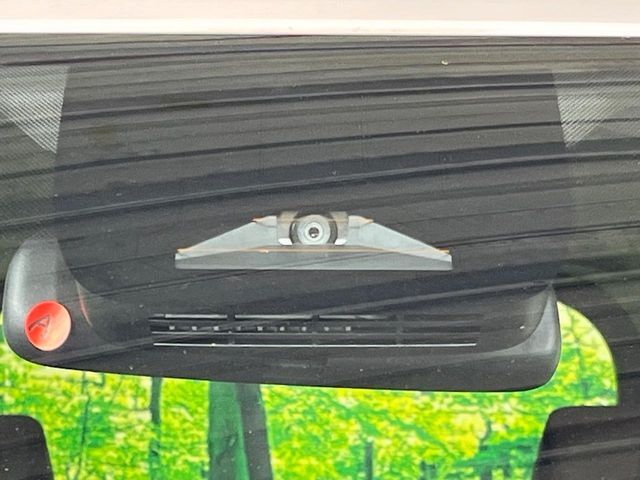 TOYOTA NOAH HYBRID 2023 Image 31