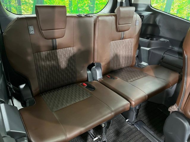 TOYOTA NOAH HYBRID 2023 Image 31