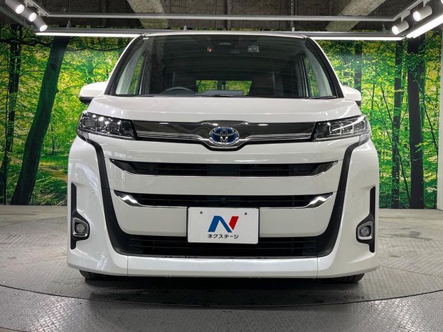 TOYOTA NOAH HYBRID 2023 Image 31