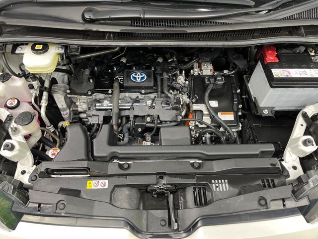 TOYOTA NOAH HYBRID 2023 Image 31