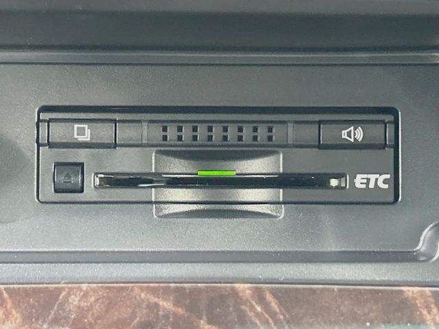 TOYOTA CAMRY HYBRID 2014 Image 31