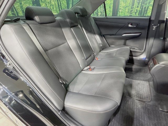 TOYOTA CAMRY HYBRID 2014 Image 31