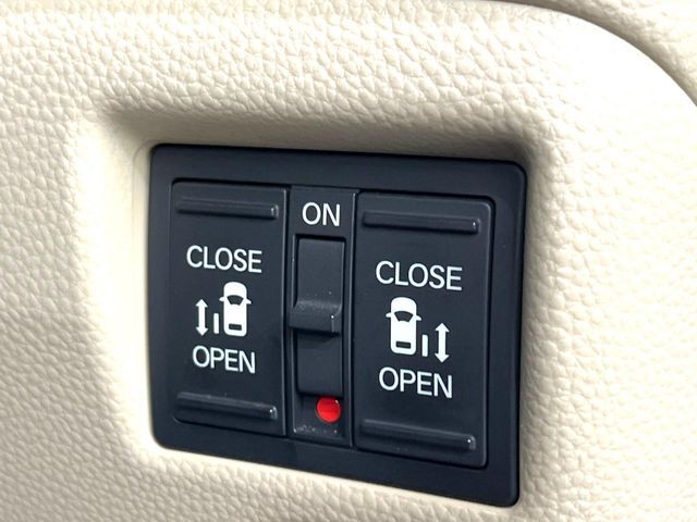 HONDA N BOX 4WD 2020 Image 31