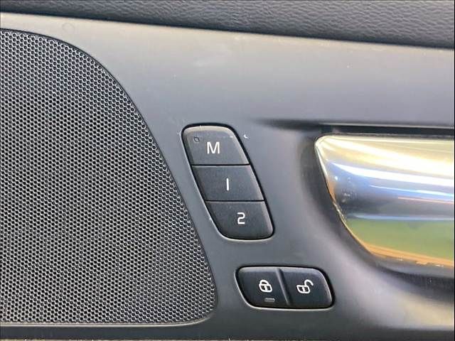 VOLVO S60 2020 Image 31