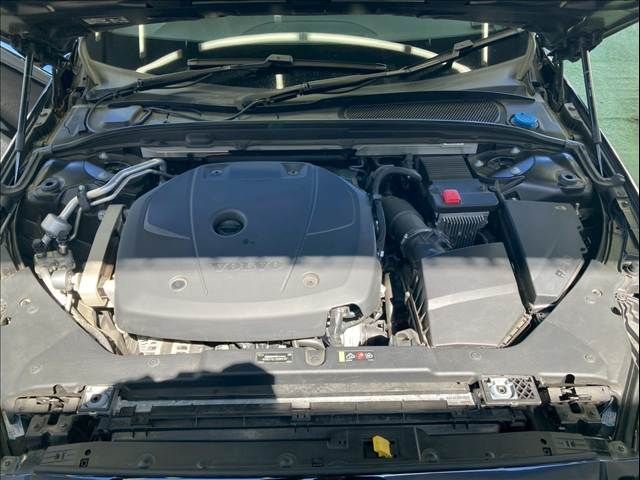 VOLVO S60 2020 Image 31