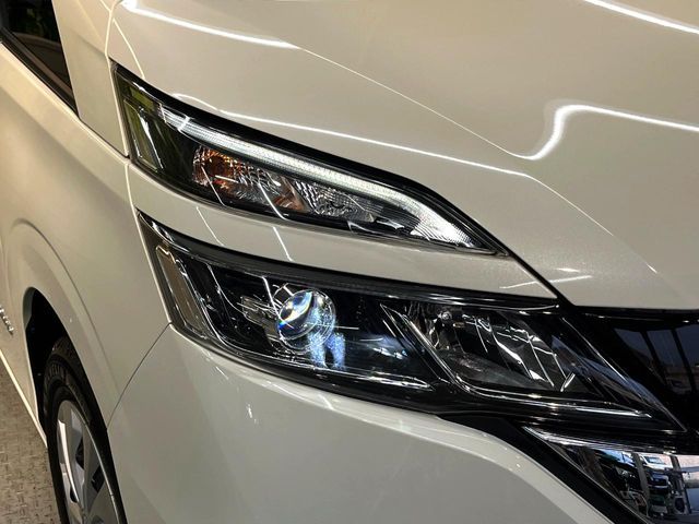 NISSAN SERENA  S-HYBRID 2018 Image 31