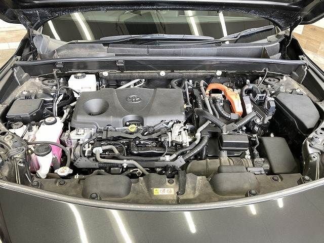 TOYOTA HARRIER HYBRID 2021 Image 31