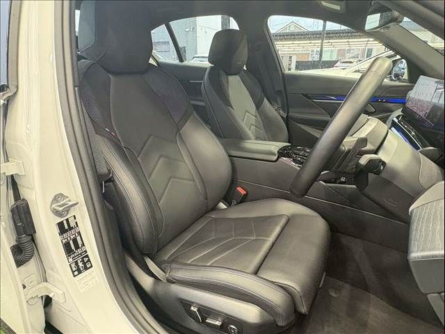 BMW 5SERIES SEDAN 2024 Image 31