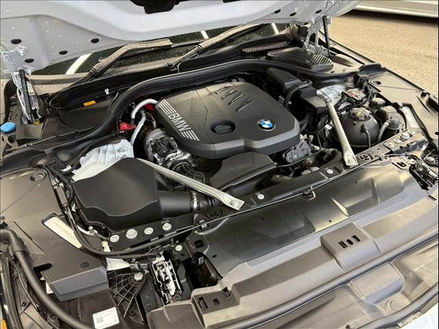 BMW 5SERIES SEDAN 2024 Image 31