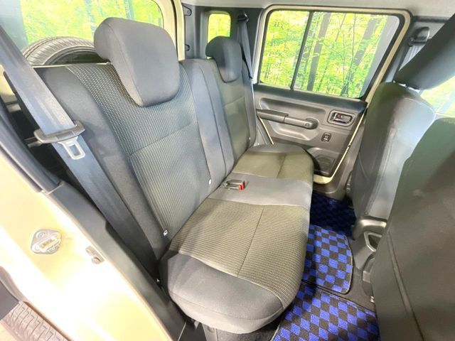 SUZUKI JIMNY NOMADE 2025 Image 31