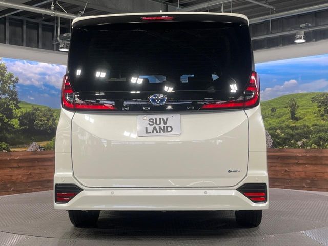 TOYOTA NOAH HYBRID 2023 Image 31