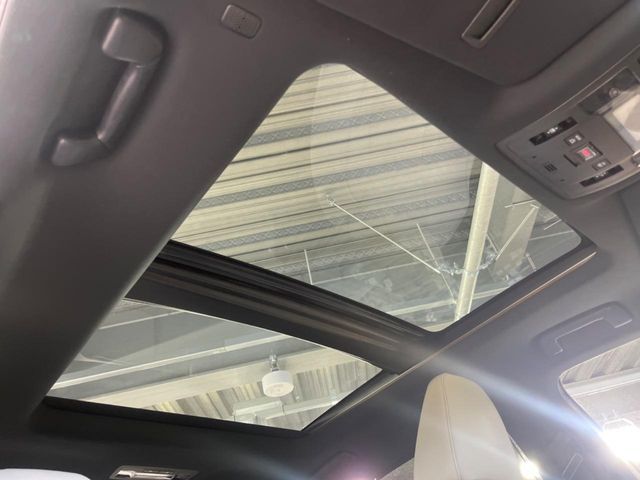 TOYOTA LEXUS RX450H AWD 2018 Image 31