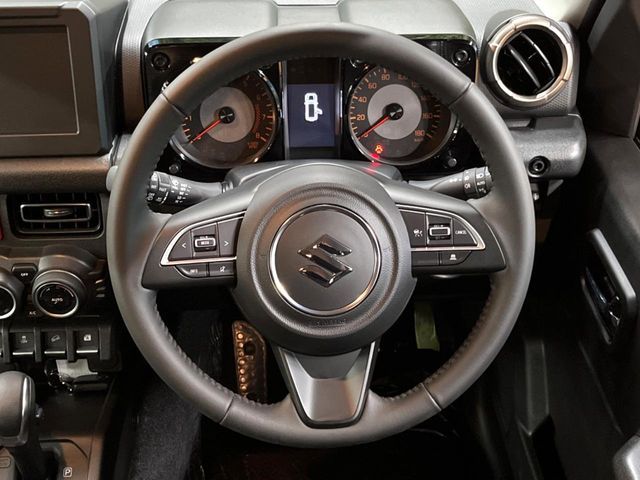 SUZUKI JIMNY NOMADE 2026 Image 31