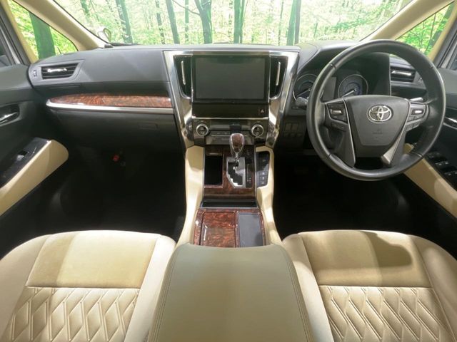 TOYOTA ALPHARD HYBRID 4WD 2019 Image 31