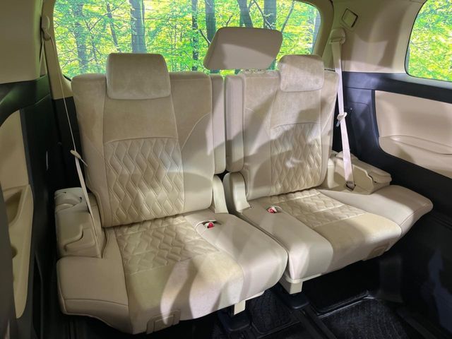 TOYOTA ALPHARD HYBRID 4WD 2019 Image 31
