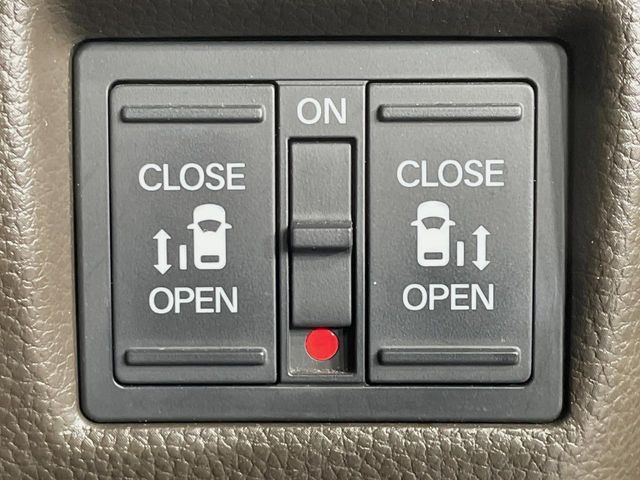 HONDA N BOX 2021 Image 31