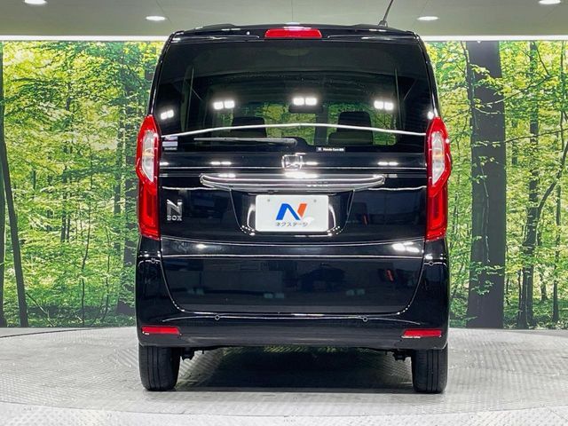 HONDA N BOX 2021 Image 31