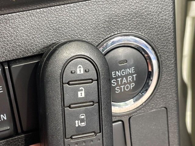 DAIHATSU TANTO CUSTOM 2017 Image 31