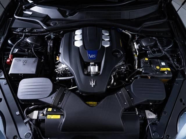 MASERATI QUATTROPORT 2019 Image 31