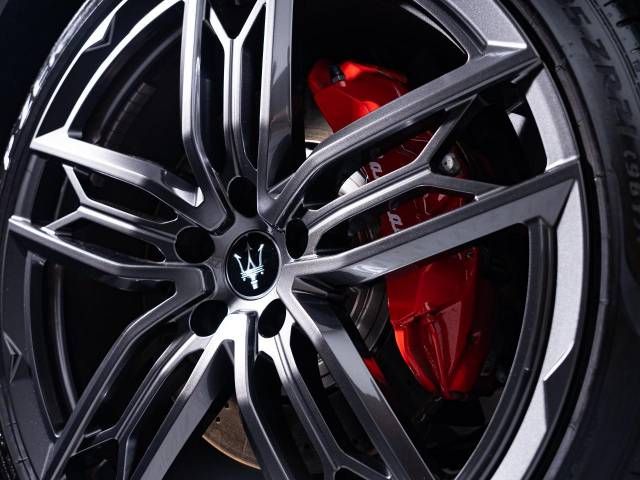 MASERATI QUATTROPORT 2021 Image 31