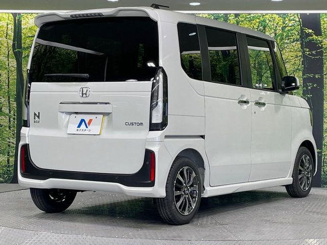 HONDA N BOX CUSTOM 2026 Image 31