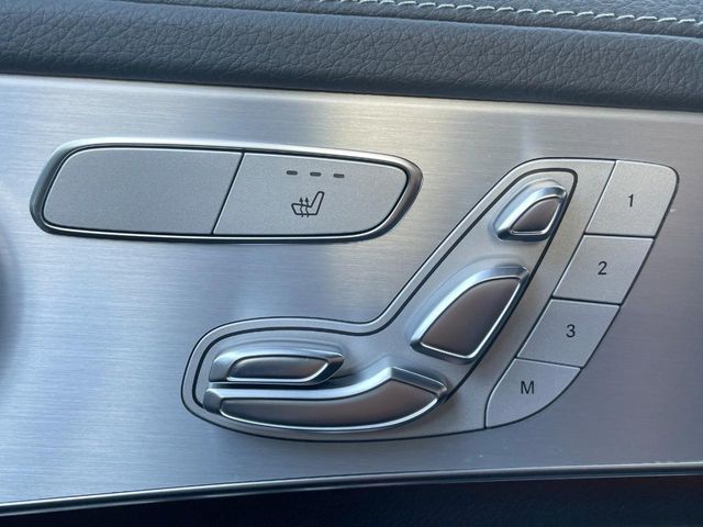 MERCEDES BENZ GLC CL 2017 Image 31