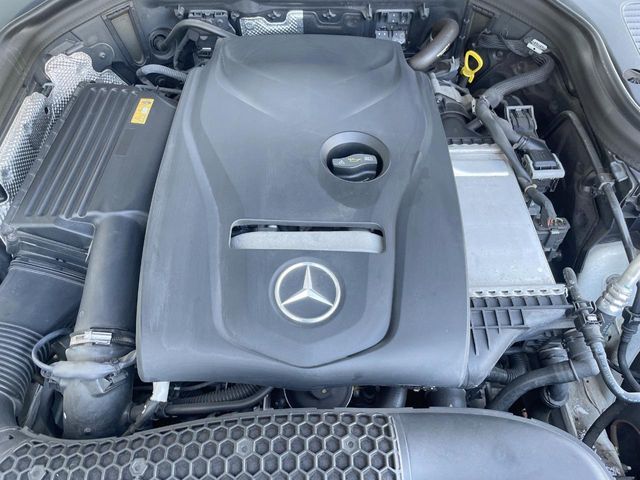 MERCEDES BENZ GLC CL 2017 Image 31