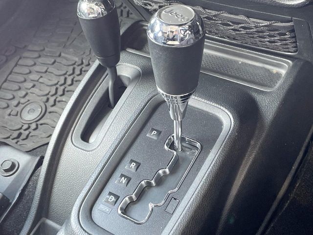 JEEP WRANGLER UNLIMI 2018 Image 31