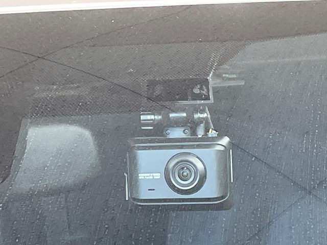 TOYOTA YARIS HYBRID 2022 Image 31