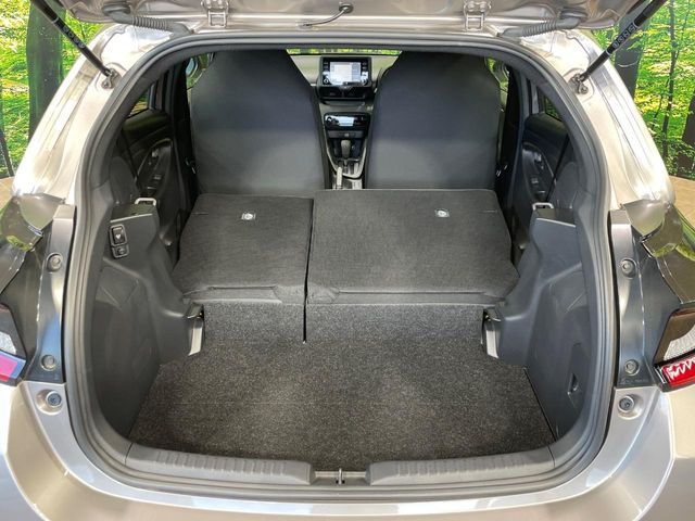 TOYOTA YARIS HYBRID 2022 Image 31