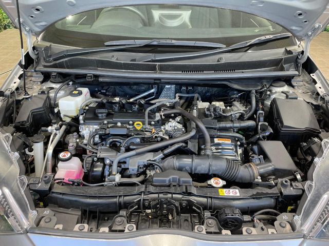 TOYOTA YARIS HYBRID 2022 Image 31