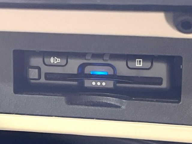 TOYOTA LANDCRUISER PRADO 2024 Image 31