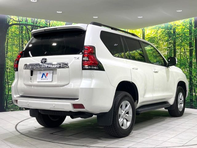 TOYOTA LANDCRUISER PRADO 2024 Image 31