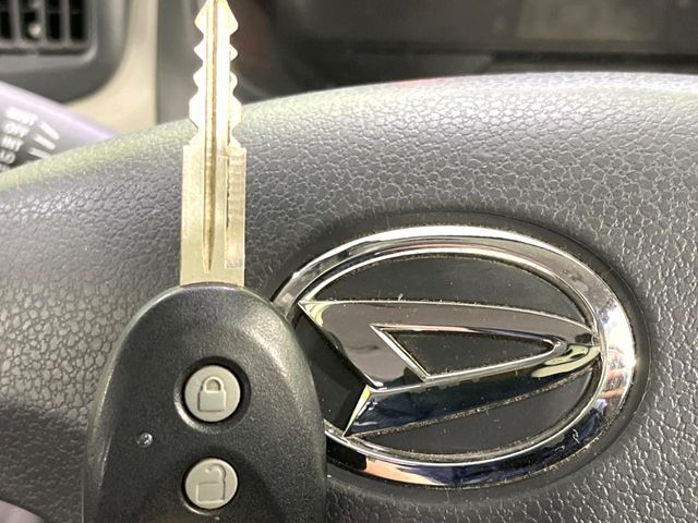 DAIHATSU MIRA E:S 2014 Image 31