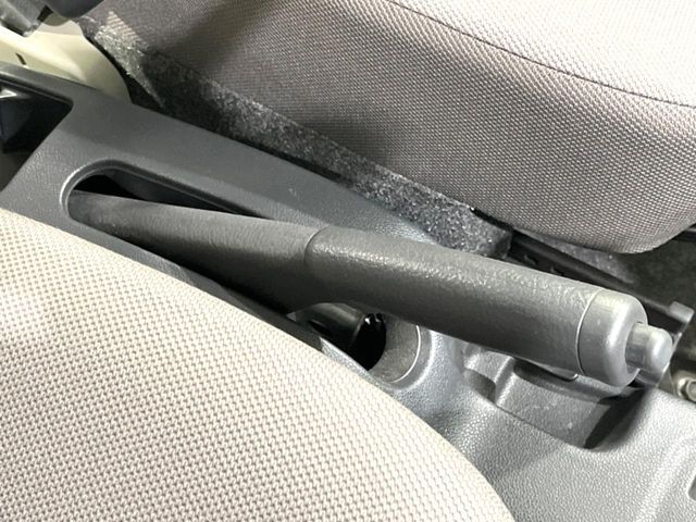 DAIHATSU MIRA E:S 2014 Image 31