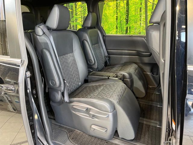 TOYOTA VOXY 2024 Image 31