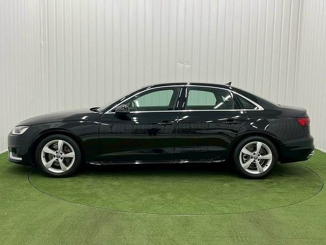 AUDI A4 2021 Image 31