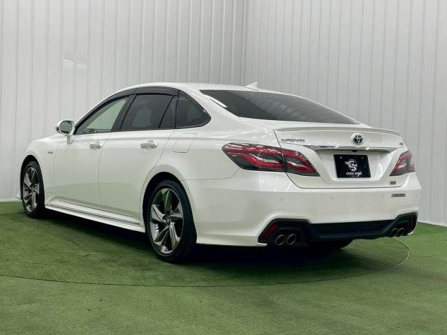 TOYOTA CROWN SEDAN HYBRID 2019 Image 31