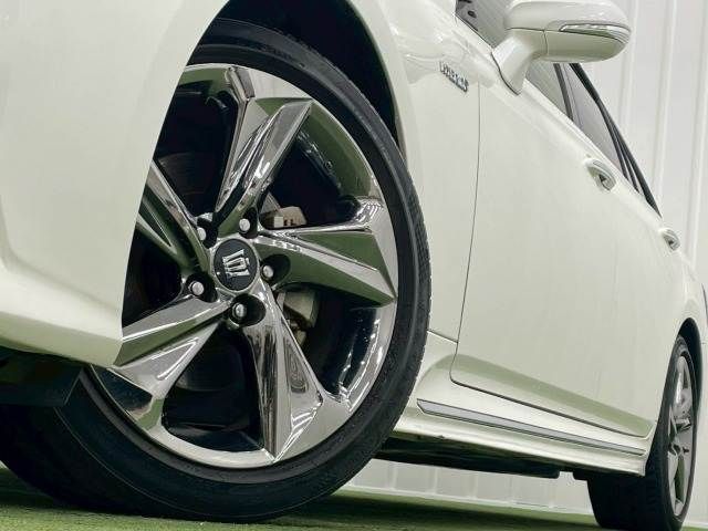 TOYOTA CROWN SEDAN HYBRID 2019 Image 31