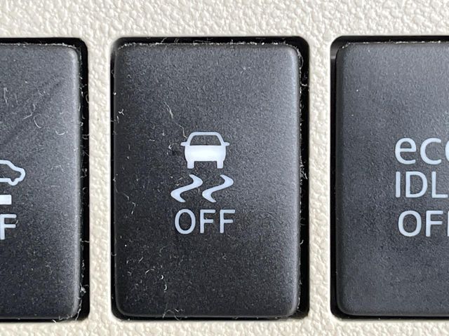 DAIHATSU TANTO 2015 Image 31