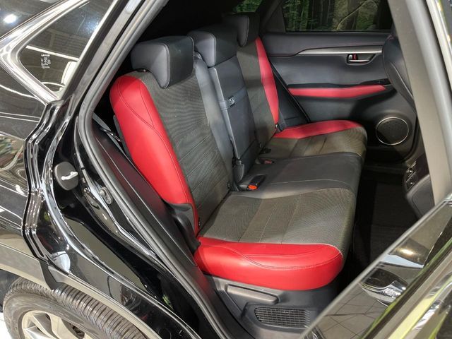 TOYOTA LEXUS NX300H 2018 Image 31