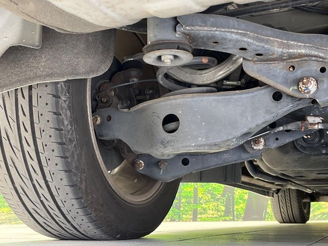 NISSAN ELGRAND 2011 Image 31