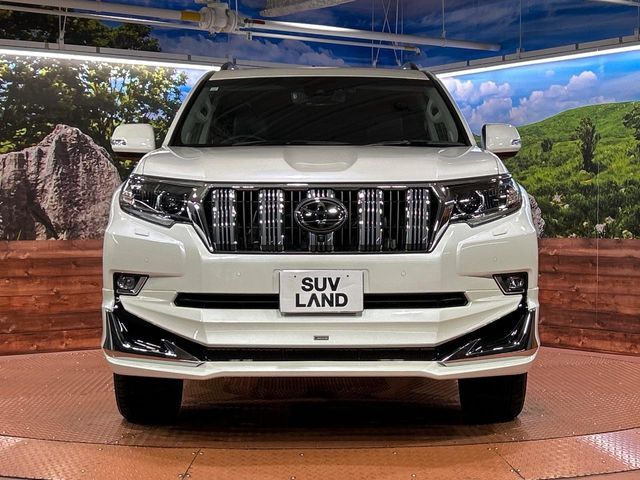 TOYOTA LANDCRUISER PRADO 2023 Image 31