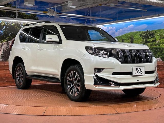 TOYOTA LANDCRUISER PRADO 2023 Image 31